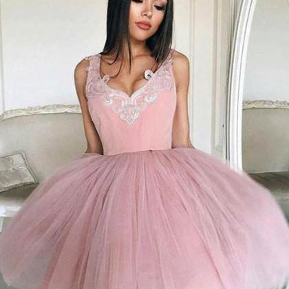 2017 Homecoming Dress Tulle Straps Appliques Short..