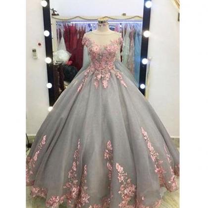 Unique Grey Long Ball Gown,appliqued Cap Sleeves..