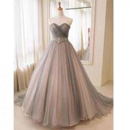 Princess Ball Gown Strapless Sweetheart Gray Tulle..