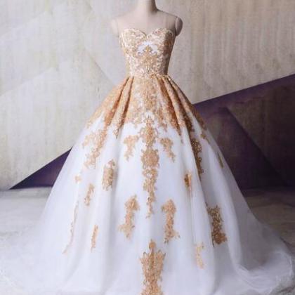White Ball Gown Bridal Dress With Lace Appliques,..
