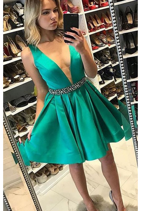Deep V-neck Homecoming Dresses,simple Style Homecoming Dress With Beading Waist,a Line Short Homecoming Dress,mini Dresses,graduation