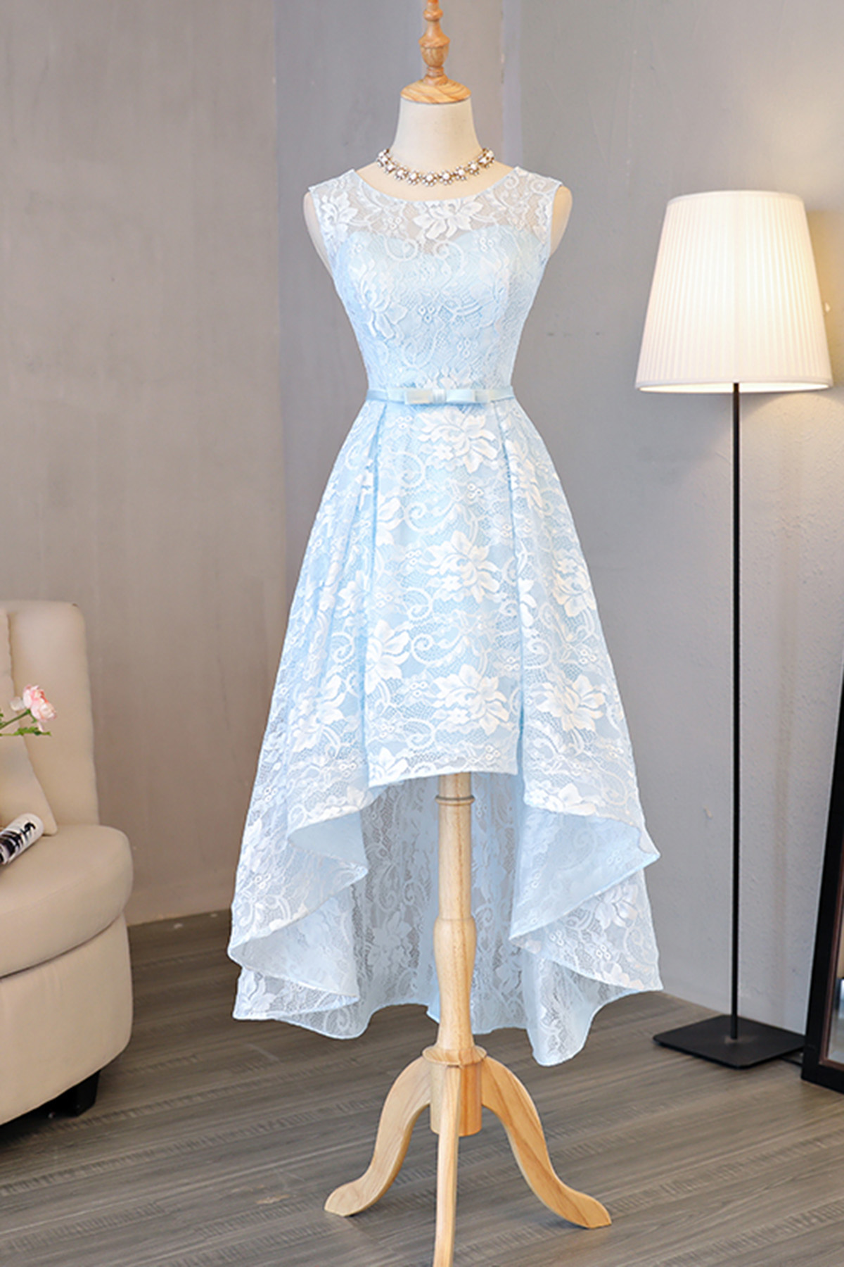 Light Blue Homecoming Gown,lace Round Neck Homecoming Dresses,high-low Prom Dress,homecoming Dress With Bow,h052
