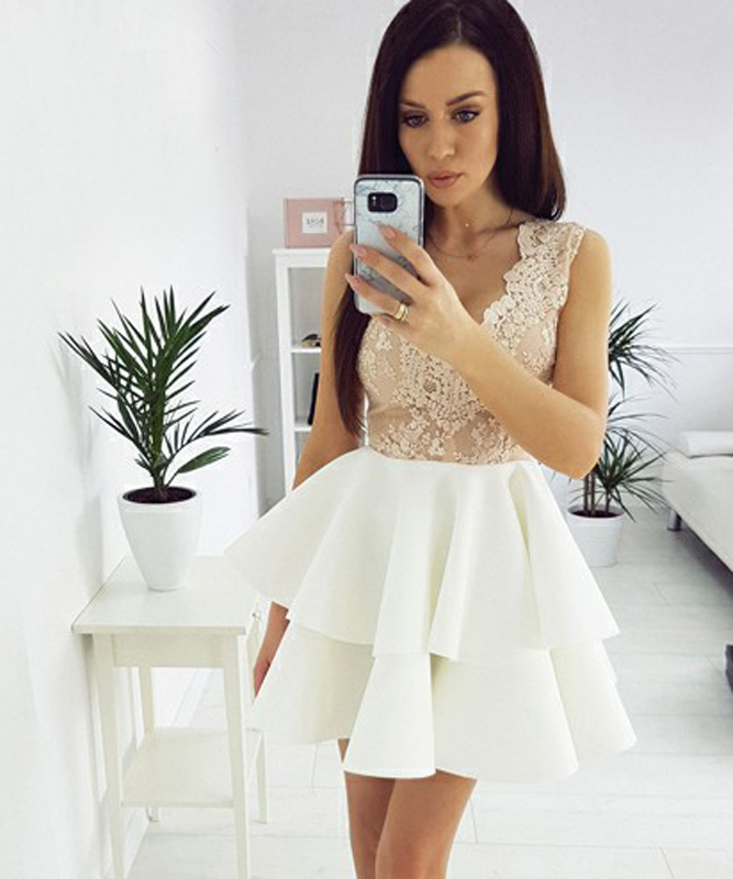 Sexy V-neck Ivory Homecoming Dresses,lace Appliqued Sleeveless Homecoming Dress With Champagne Top,mini Party Dress,h128
