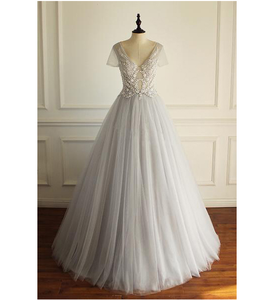 Charming Tulle Short Sleeves Gorgeous V Neck Sexy Floor-length Wedding Dress,appliques Bridals Dress,long Prom Dresses,p111