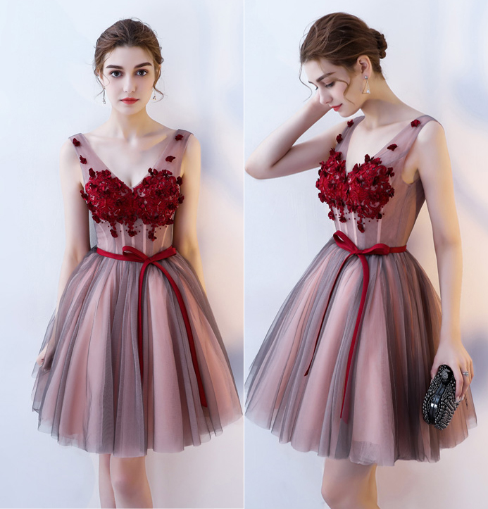 Charming V Neck Sleeveless Short Prom Dress, A Line Tulle Homecoming Dress With Flowers,short Cocktail Dress With Belt H169