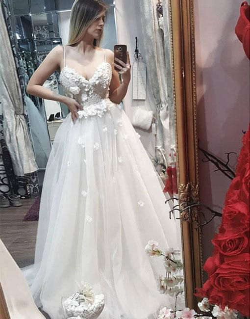 Ivory Sweetheart Spaghetti Straps Tulle Wedding Dress With Flowers, Long Sleeveless Tulle Prom Dress P282