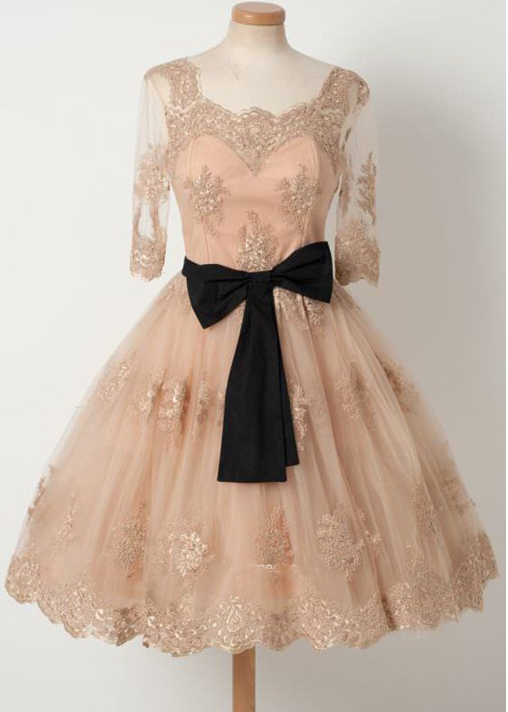 A Line Half Sleeve Tulle Homecoming Dress With Appliques, Knee Length Graduation Dress With Bowknot H310