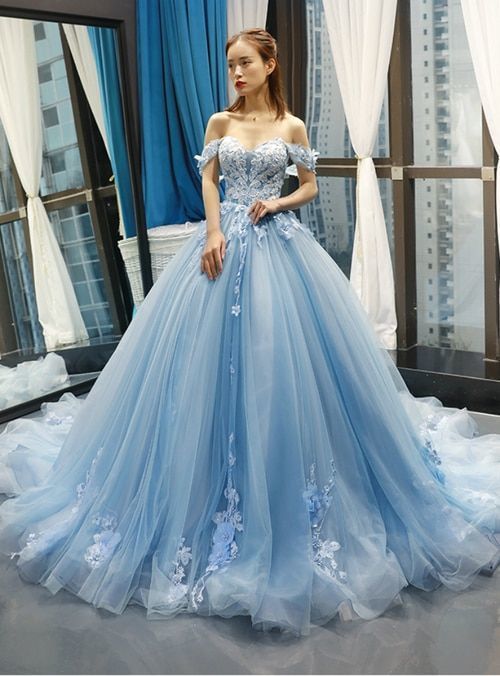 light blue dress with puffy sleeves