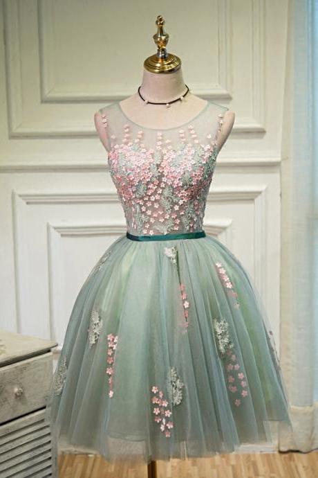  Elegant A-Line Scoop Homecoming Dress with Flowers,Sleeveless Open-Back Short Homecoming Dress With Appliques,Tulle Party Dress,Short Prom Dress,H084