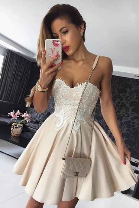 Cute A-Line Sweetheart Graduation Dress,Strapless Short Homecoming Dress with Embroidery,A-line Short Ruched Satin Prom Gown,Sweet 16 Dresses,H091