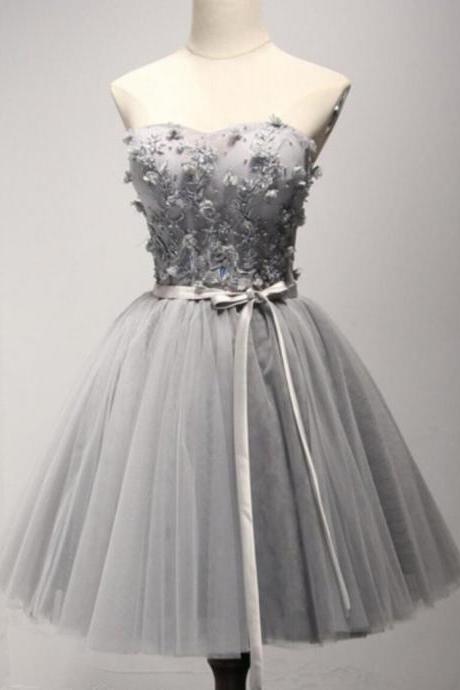 Light Gray Homecoming Dress Sweetheart Hand-made Flower Short Prom Dress Party Dress,strapless Tulle Appliqued Homecoming Dress With Belt,h100
