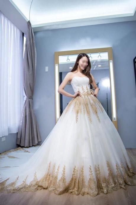 Gorgeous Princess Ball Gown Strapless Court Train White Tulle Wedding Dress With Gold Lace,bridal Dress,wedding Gown,bridal Gowns,w058