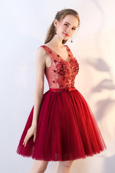A Line V Neck Sleeveless Short Homecoming Dress With Sash,short Tulle Prom Dress With Beading,burgundy Party Dress H173