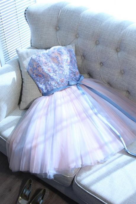 Mini Strapless Tulle Homecoming Dress With Appliques, A Line Cute Sweetheart Short Prom Dress With Sash H216